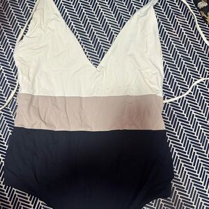 Stylish Color Block Swimsuit